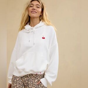 Aerie White with Embroidered Cherry’s Women's Popover Cozy Hoodie Size XXL